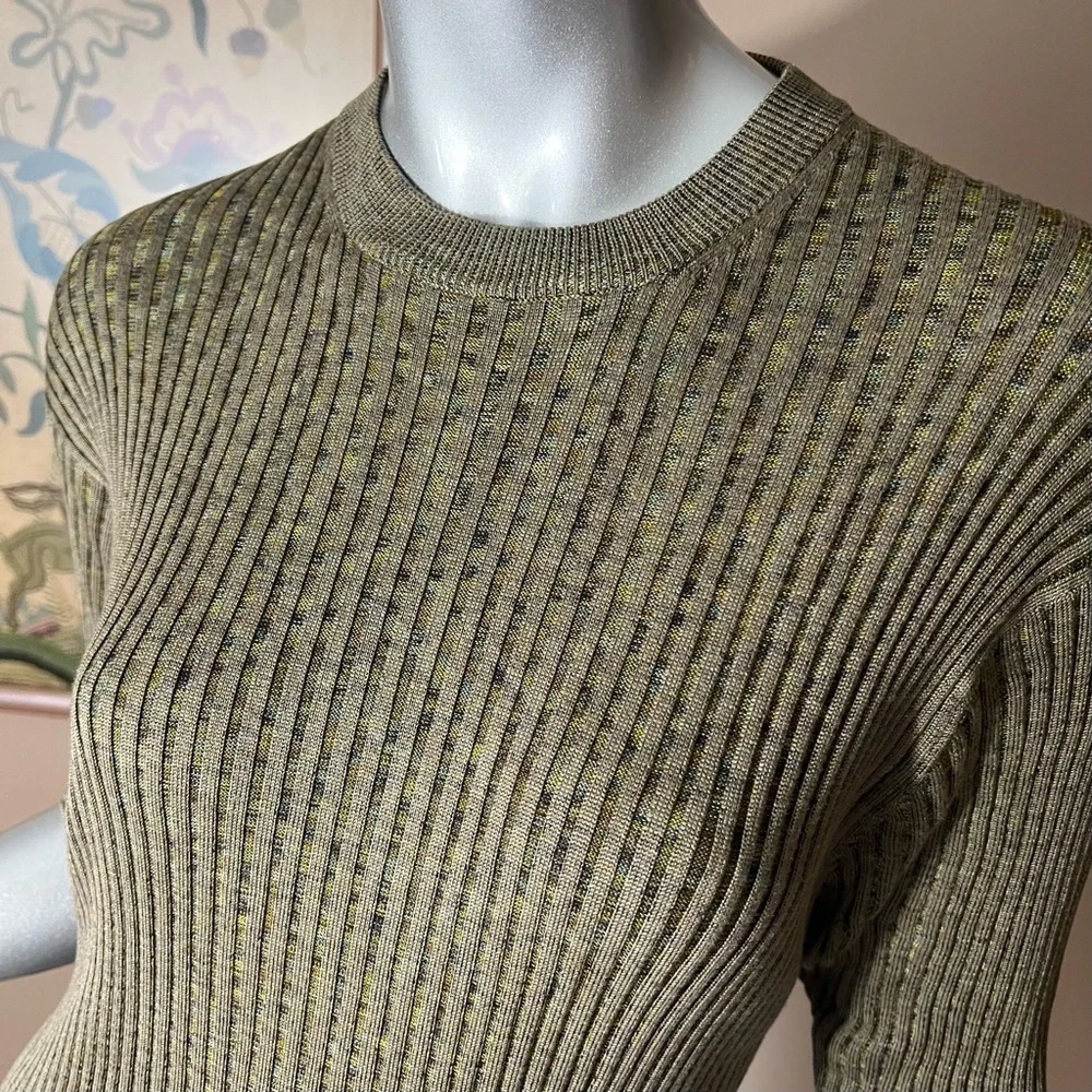 Baracuta 100% Silk Sweater Top Olive Green Ribbed Soft & Stretchy Size LARGE